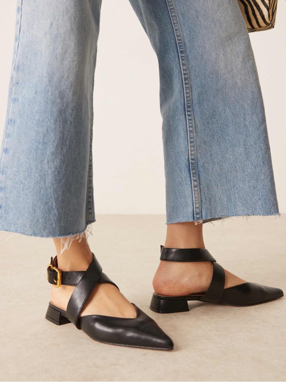 ✨NWT ASOS DESIGN LIRIENNE BALLET FLATS✨